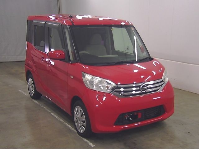 60262 Nissan Dayz roox B21A 2014 г. (Honda Kyushu)